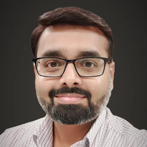 Portrait of Raghavendra Guttur